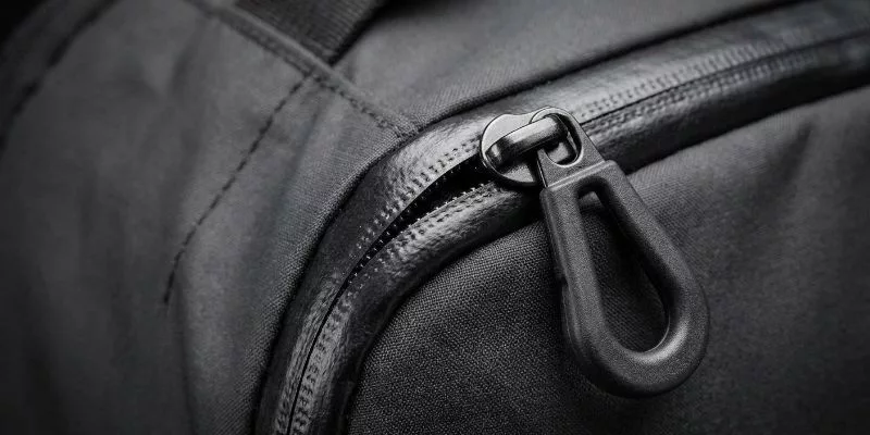 Map the Backpack Category to the Zipper Requirement