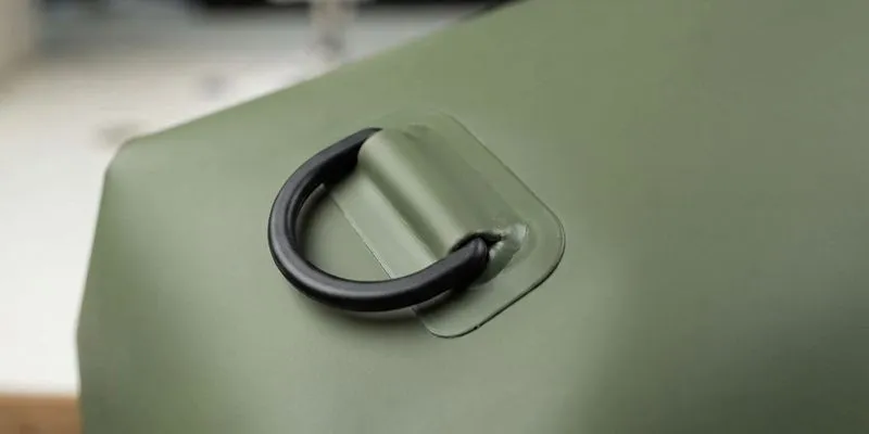 Roll-top dry bag closure with RF-welded seams and side-release buckles