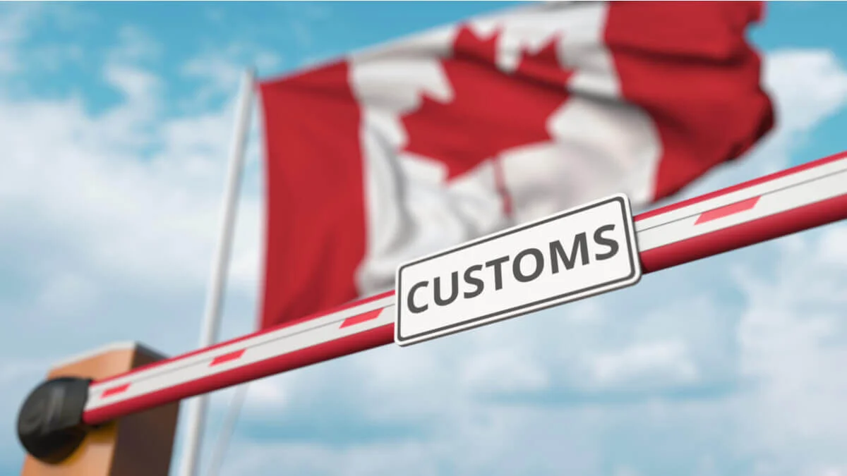 The HS 4202 Classification Trap — Canadian handbag manufacturing challenge
