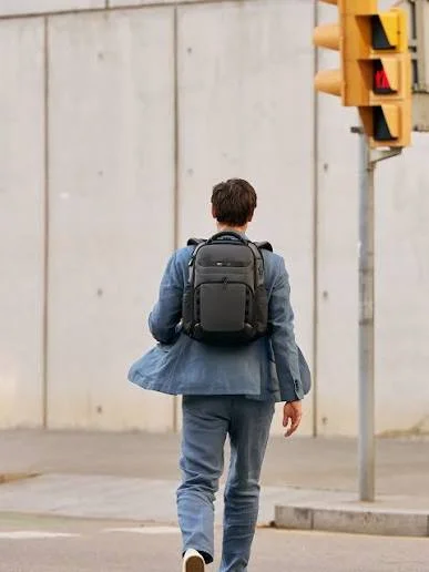 Backpack customer usage scene