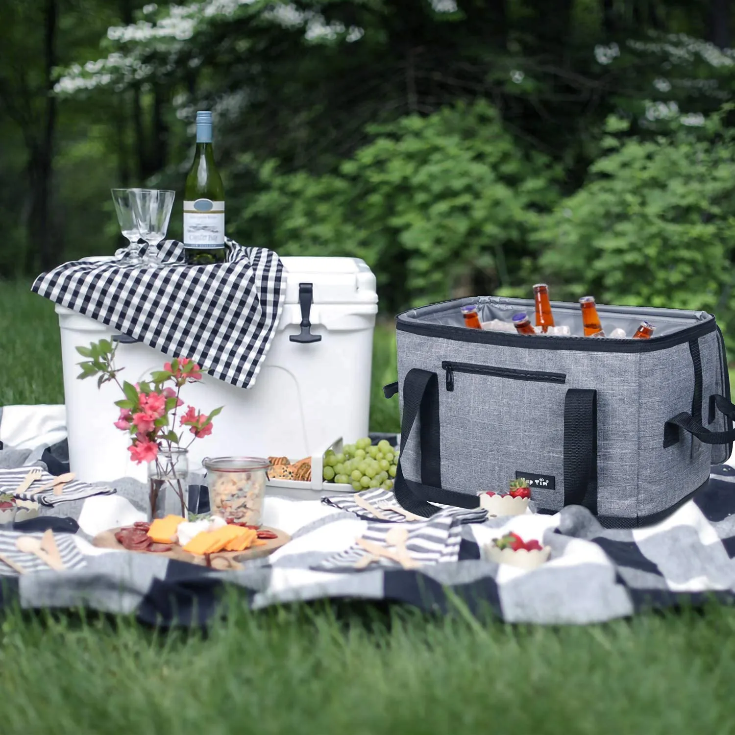 Insulated food delivery cooler bag